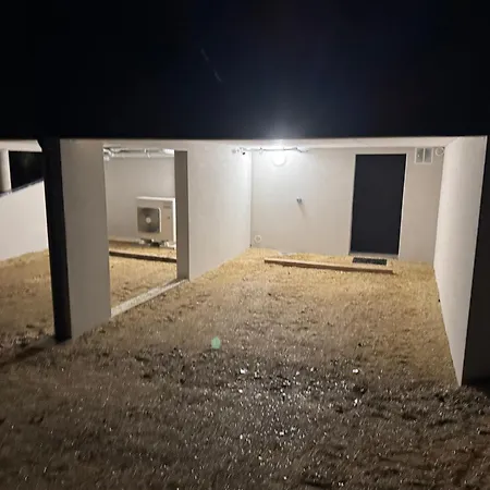 Des Pontons - Cap Est * Saint-Côme-de-Fresné