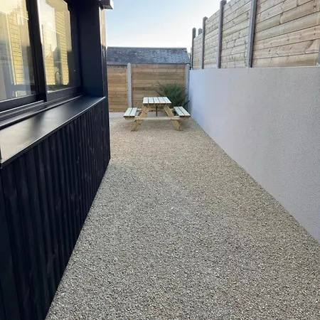 Des Pontons - Cap Est * Saint-Côme-de-Fresné