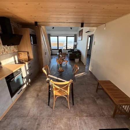 Des Pontons - Cap Est *