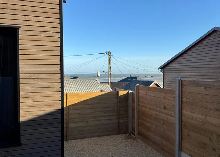 Des Pontons - Cap Est - Vue Gerendaház Saint-Côme-de-Fresné